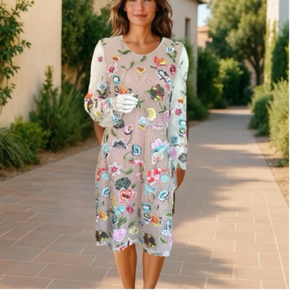 Philosophy Blush Pink Dress with Embroidered Floral Netting.  Women’s Size M